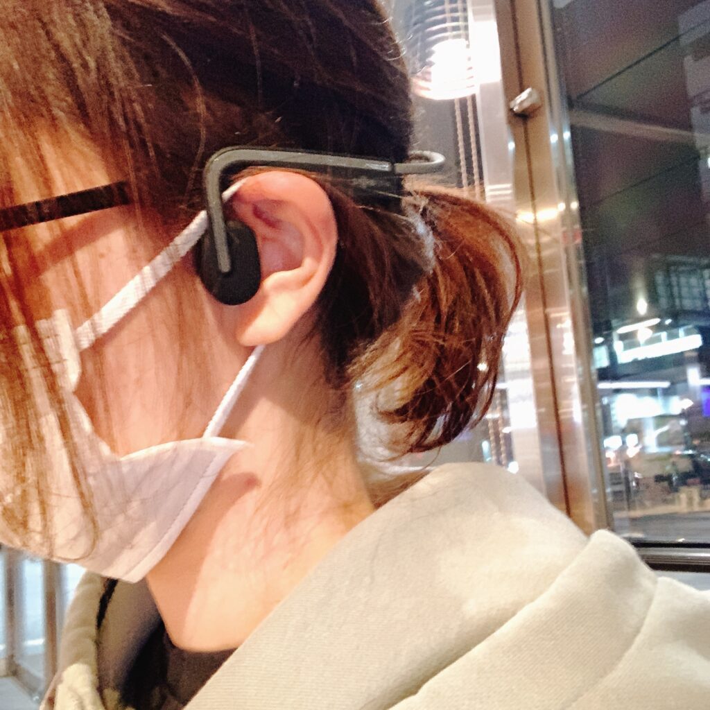 OpenMove AfterShokz 骨伝導イヤホン 